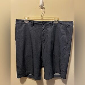 Travis Matthew Beck shorts 38 9.5” inseam navy dot‎